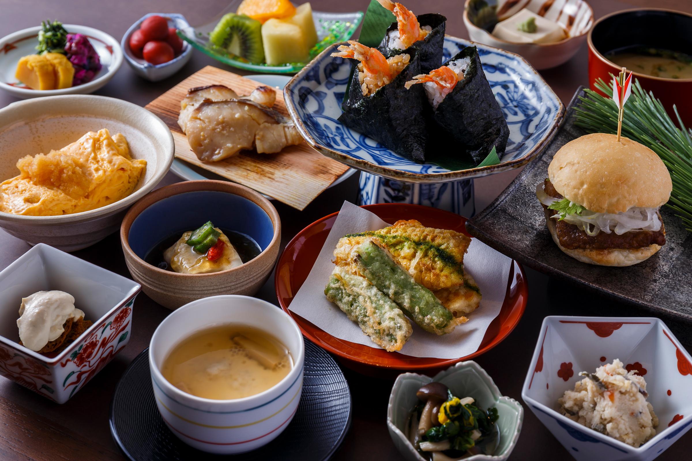 Hotel The Celestine Kyoto Gion Luaran gambar A selection of Japanese cuisine