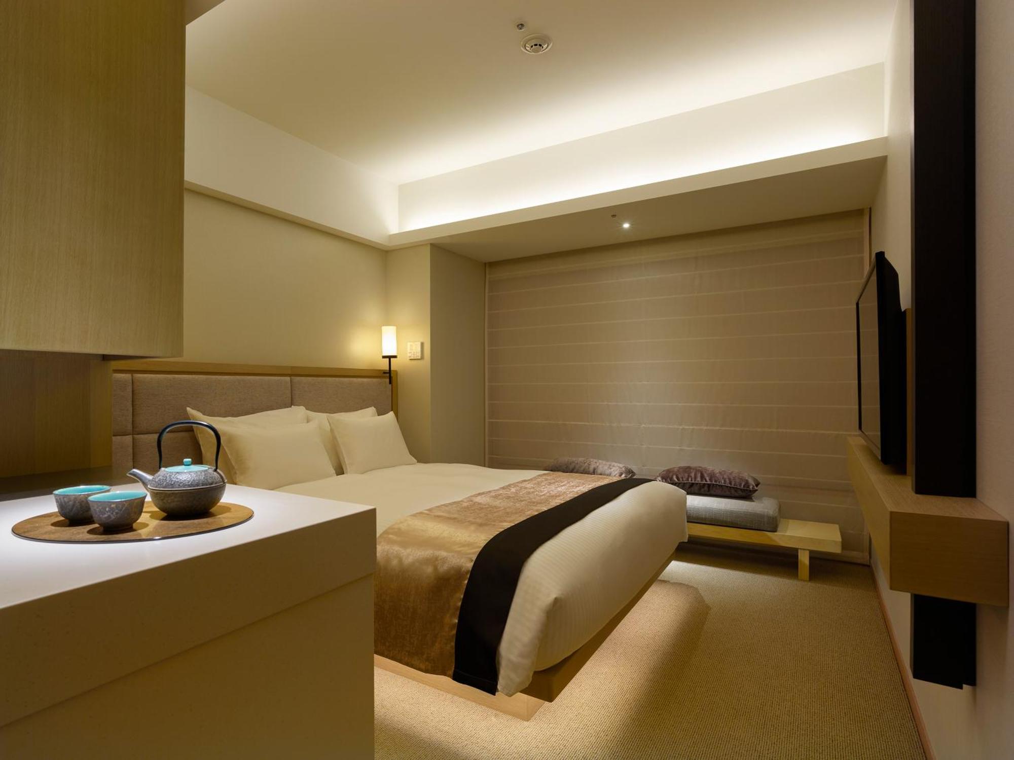 Hotel The Celestine Kyoto Gion Luaran gambar A room at the hotel